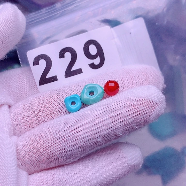 南红玛瑙未镶嵌珠宝奇石