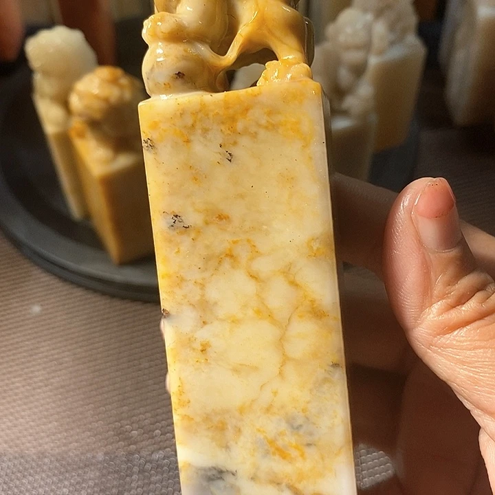 巴林石印石马**燕