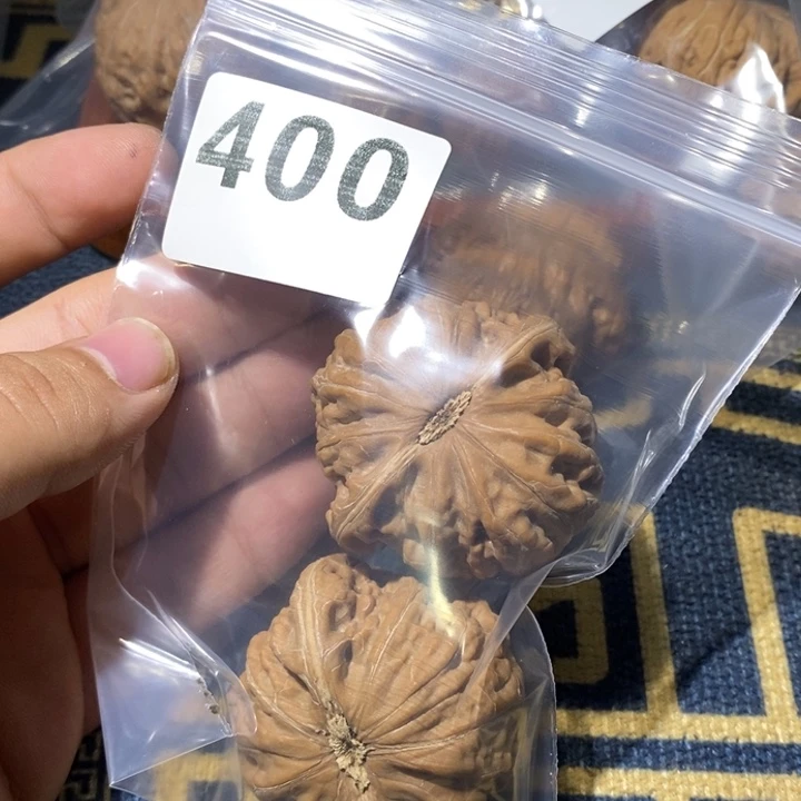 吊坠文玩核桃铁锤400