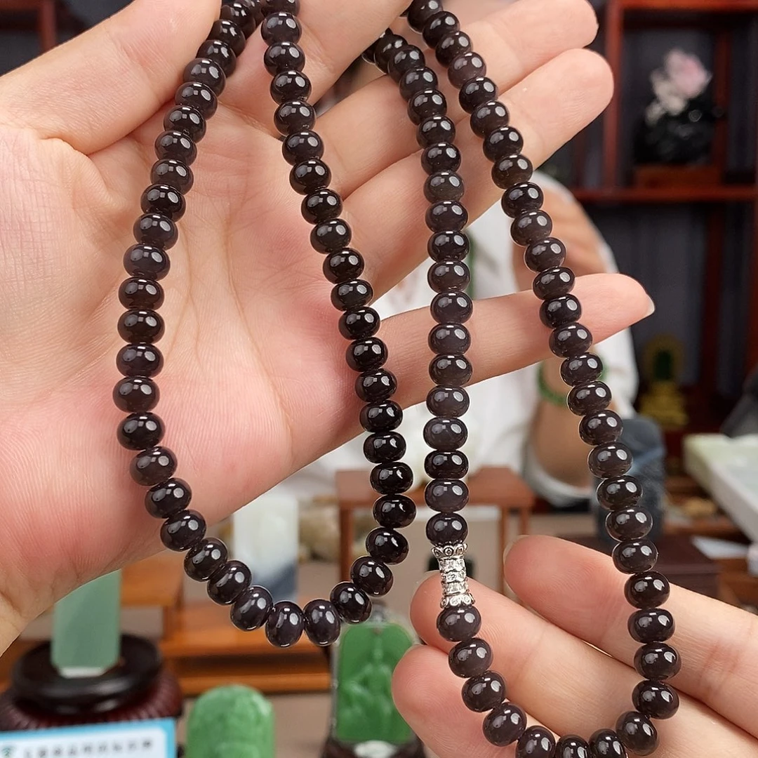 未镶嵌和田玉挂件卡八