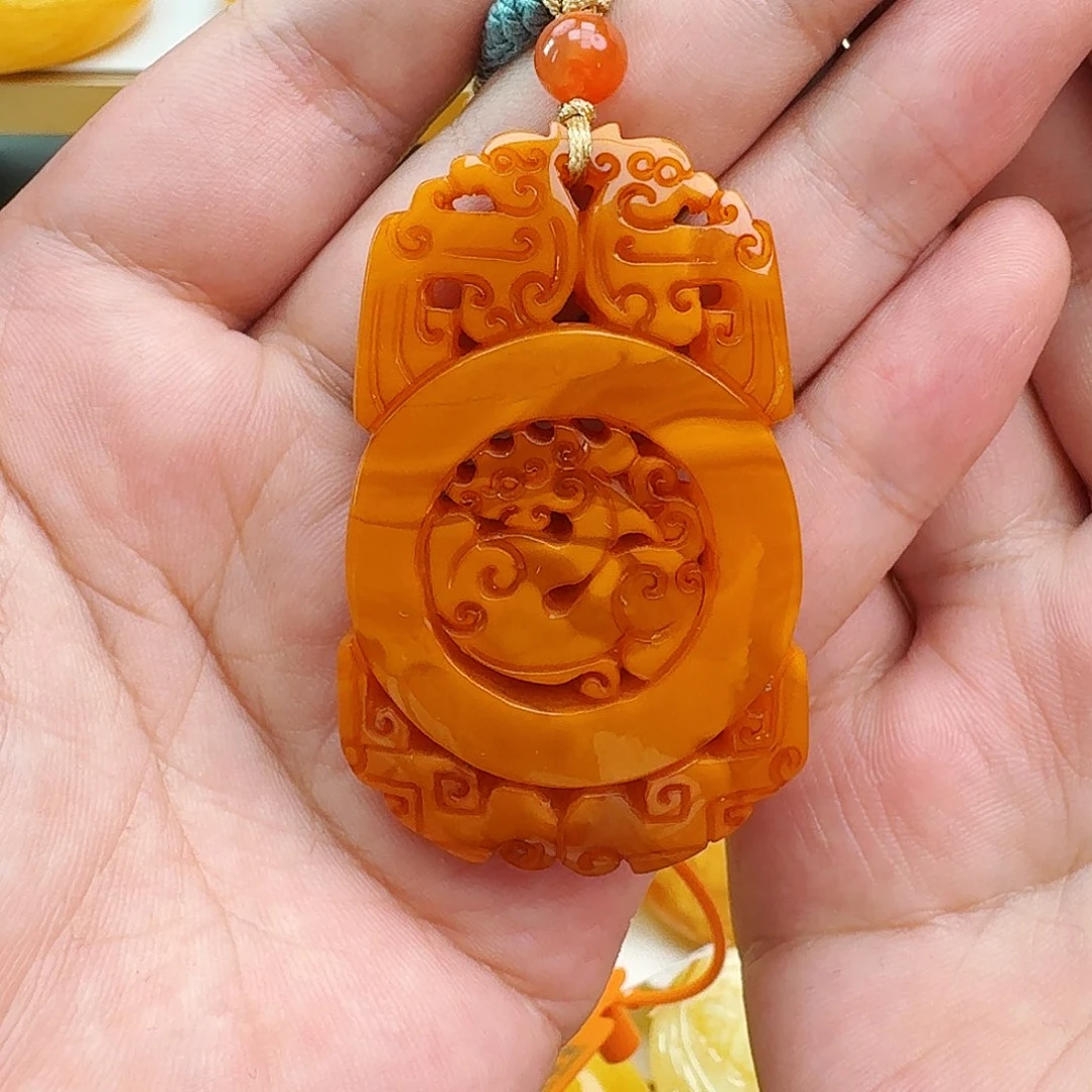 蜜蜡未镶嵌颈饰假一赔十，311