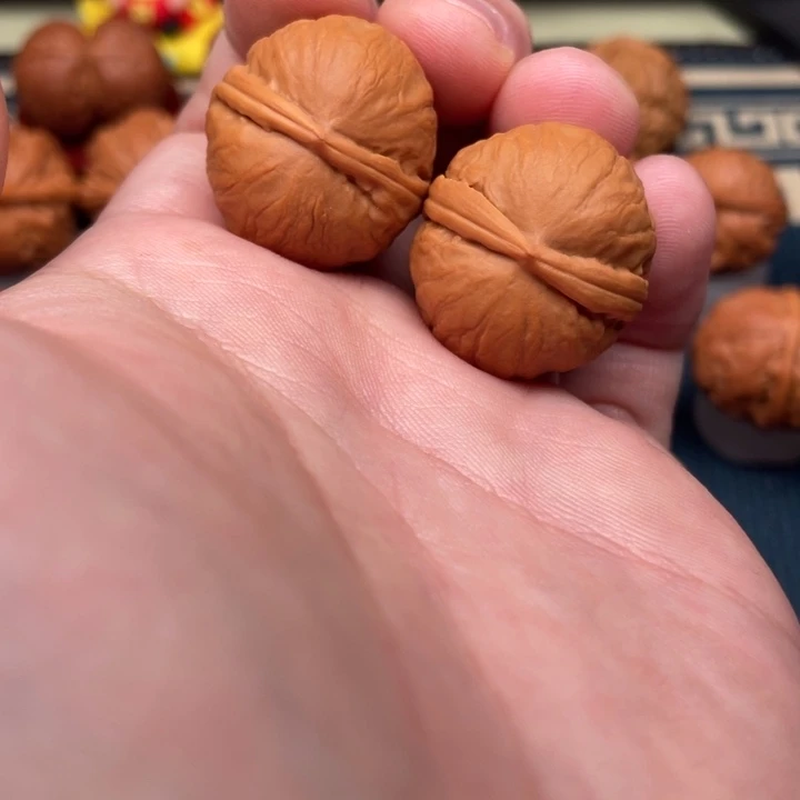 把件文玩核桃龙珠