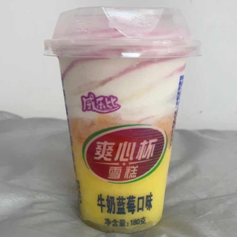 龙旺爽心杯牛奶蓝莓味雪糕
