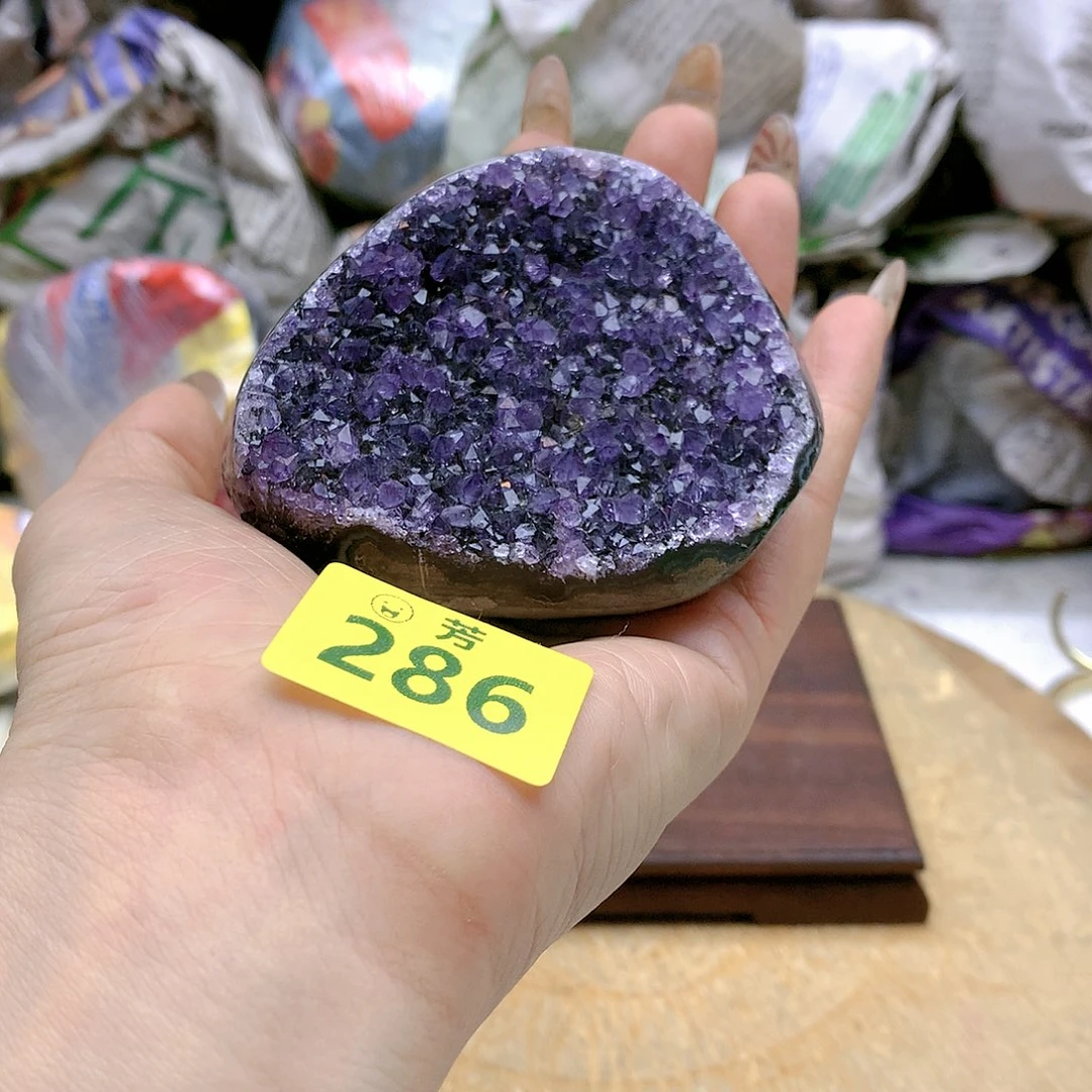 紫晶大型摆件（非配饰）未镶嵌