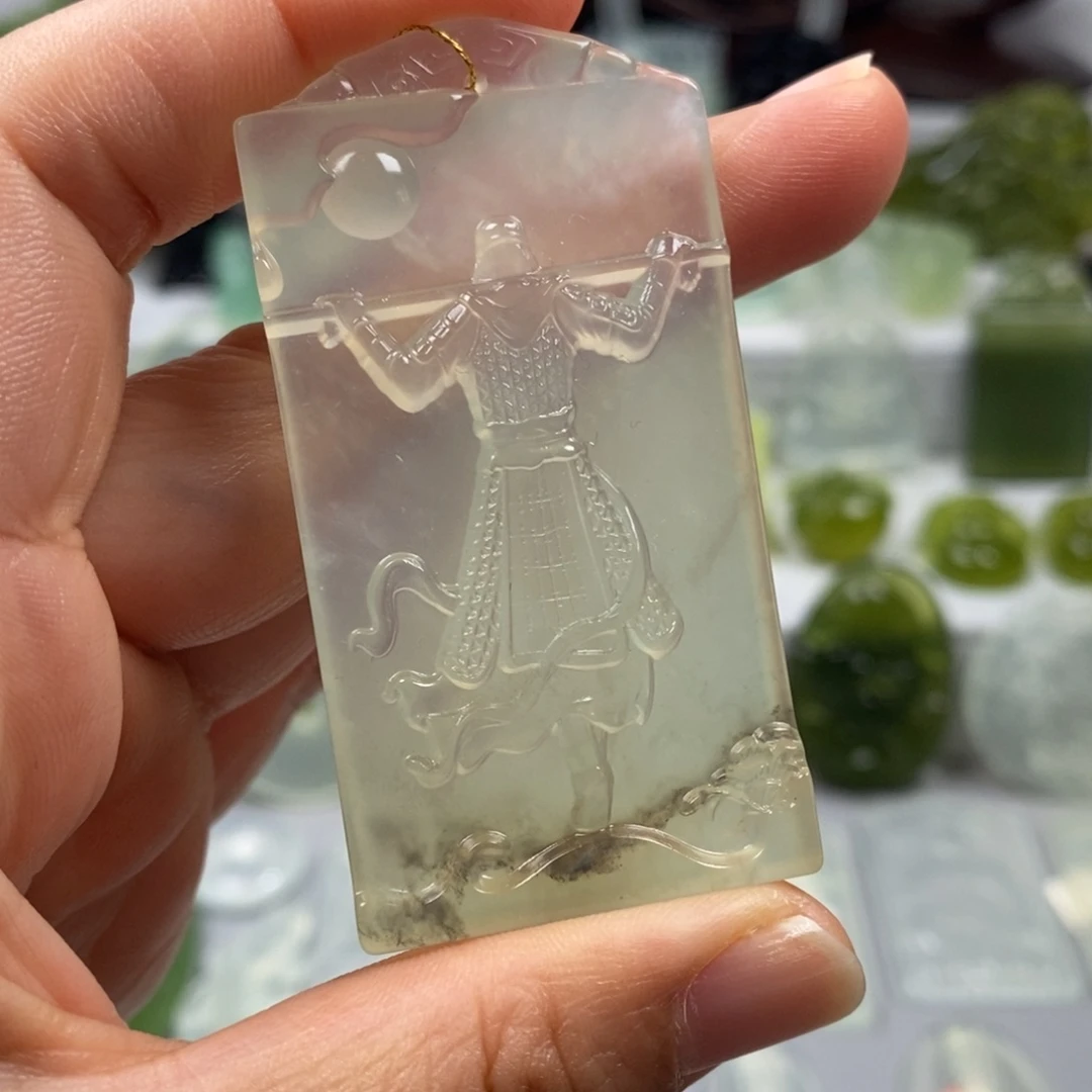 蛇纹石玉未镶嵌颈饰