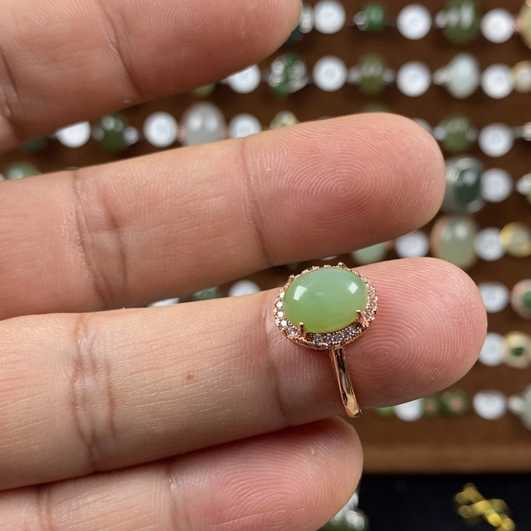 和田玉（碧玉）戒指合金