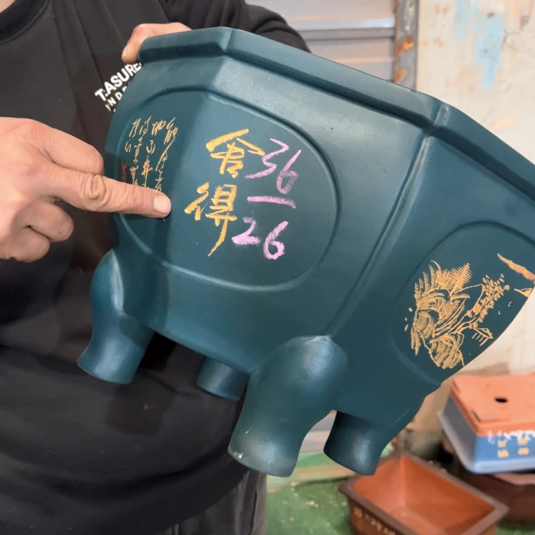 紫砂花盆紫砂花盆