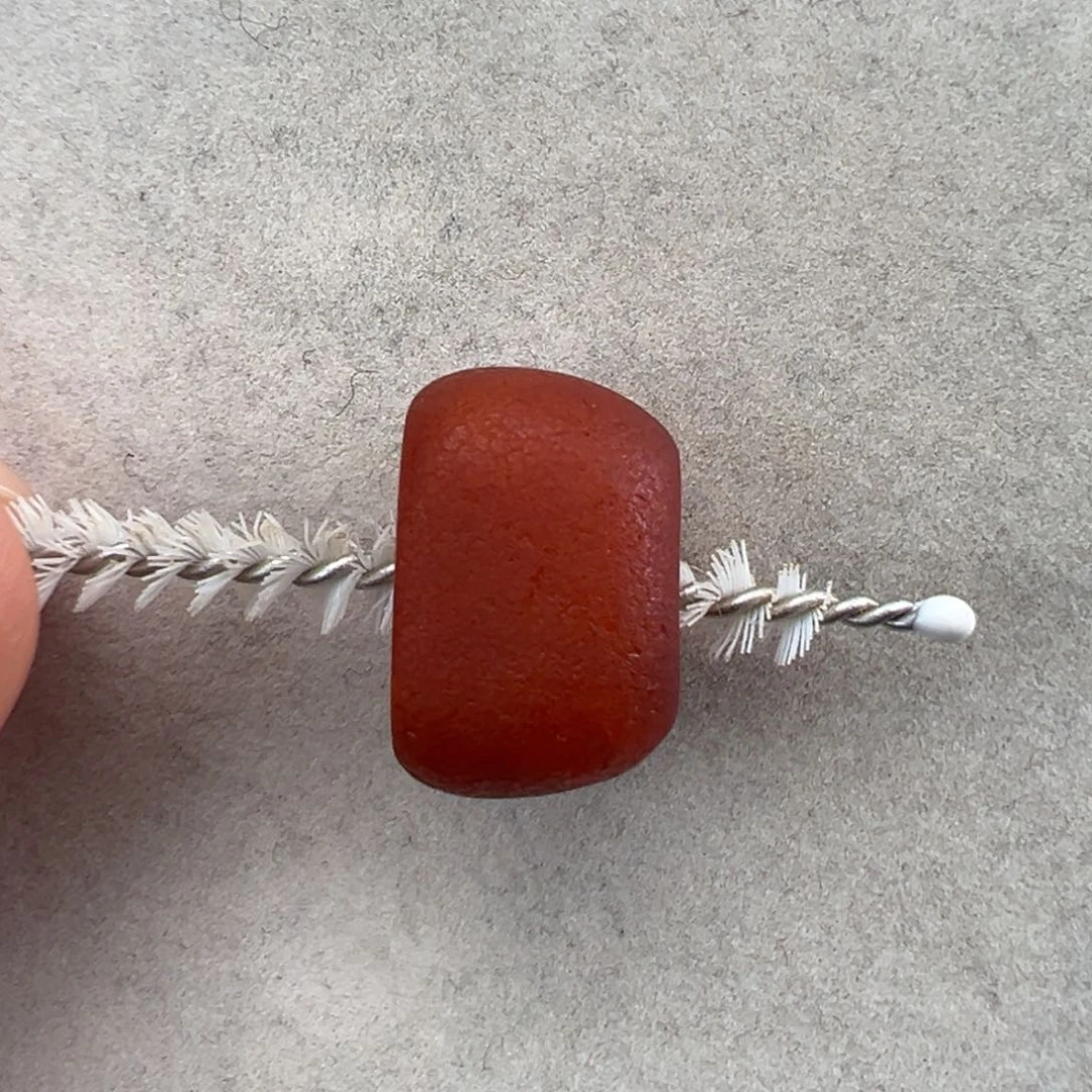 M***，琥珀未镶嵌裸石定制老蜜蜡