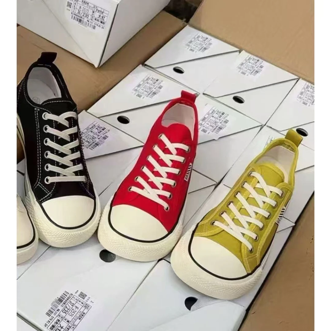 苗苗家   软底软面百搭帆布鞋