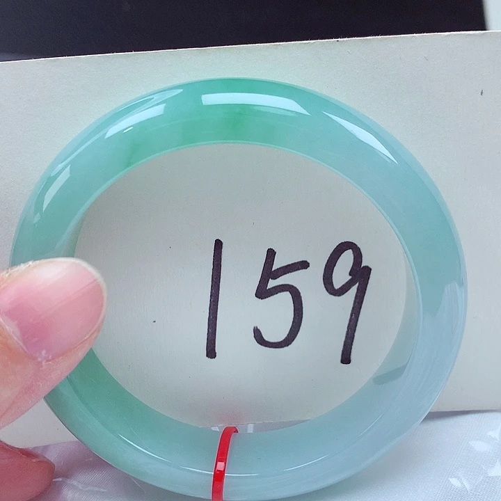 翡翠未镶嵌手镯翡翠