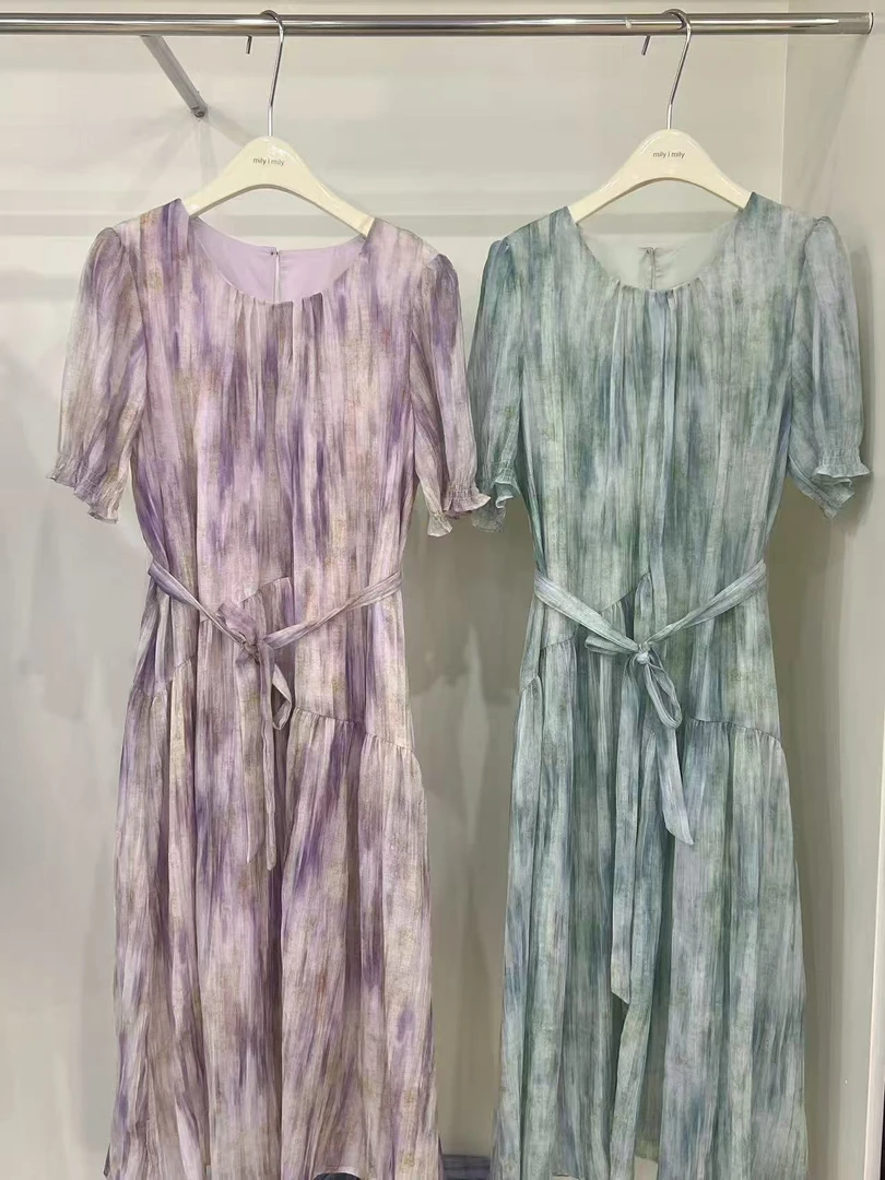 Pada.嘻【竖纹渲染】法式慵懒 高级气质连衣裙 56051 Hi Fortune