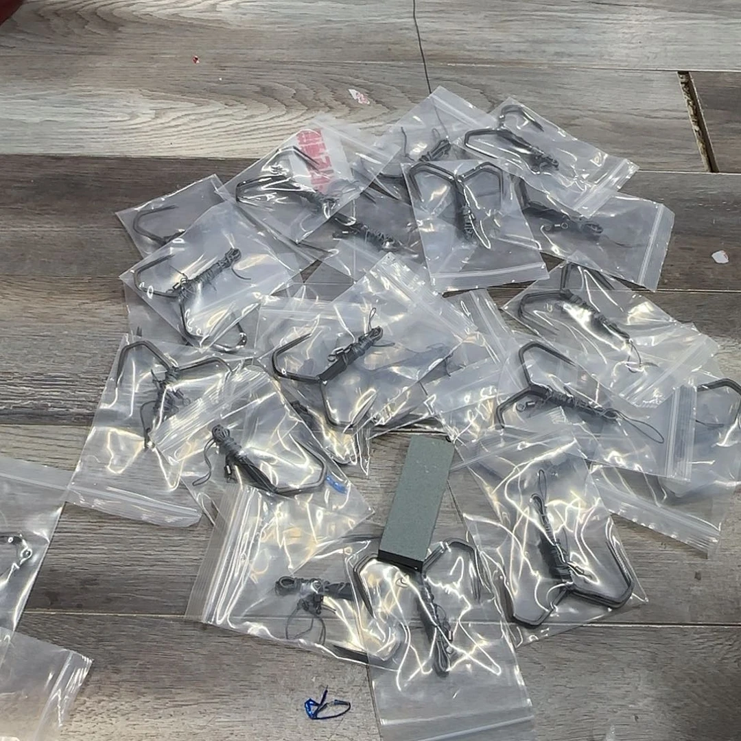 双排蝴蝶钩中号24副