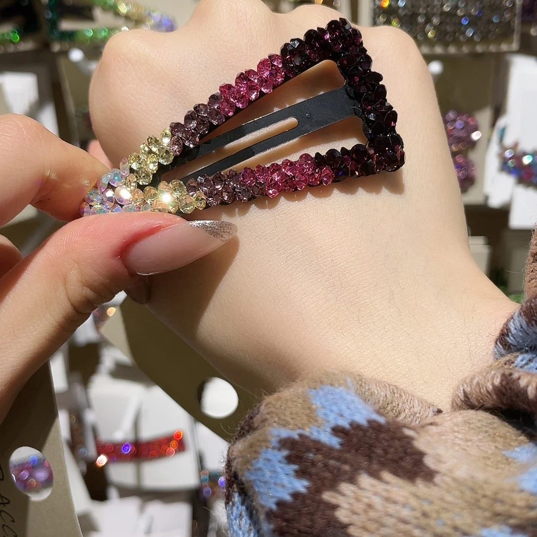 皮质铁合金彩色三角一只