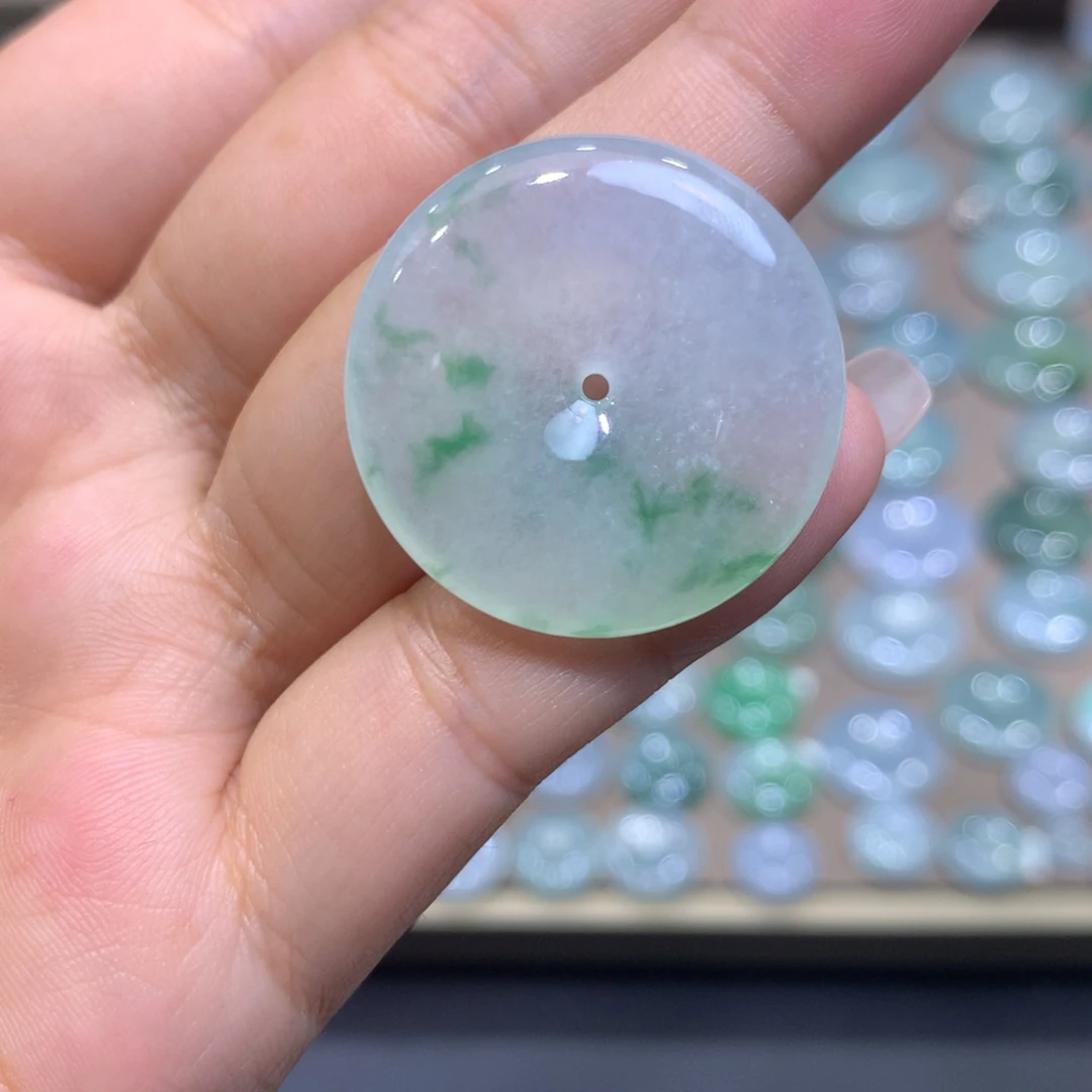 翡翠未镶嵌颈饰平安扣27.5*5.2