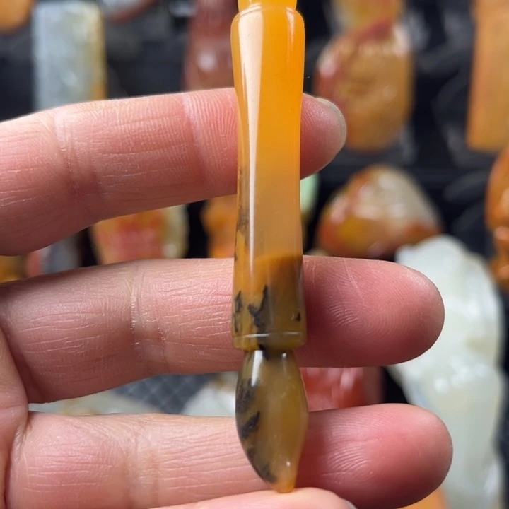 石英质玉（黄龙玉）未镶嵌手链