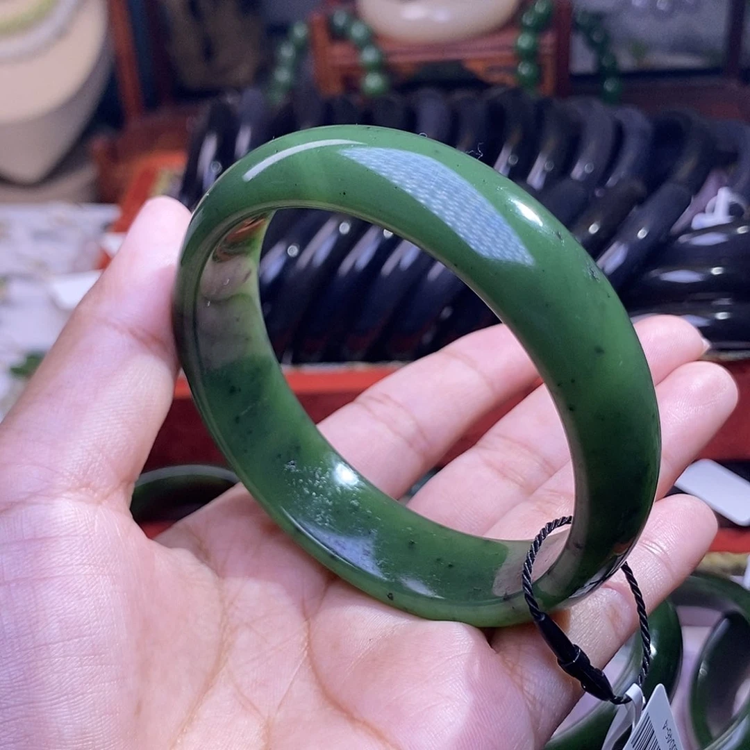 和田玉清货价碧玉62.5福利价手镯未镶嵌