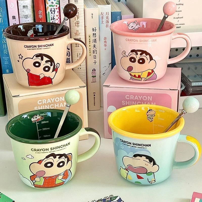 蜡笔小新牛奶杯儿童带刻度陶瓷杯子微波炉可加热马克杯家用喝水杯