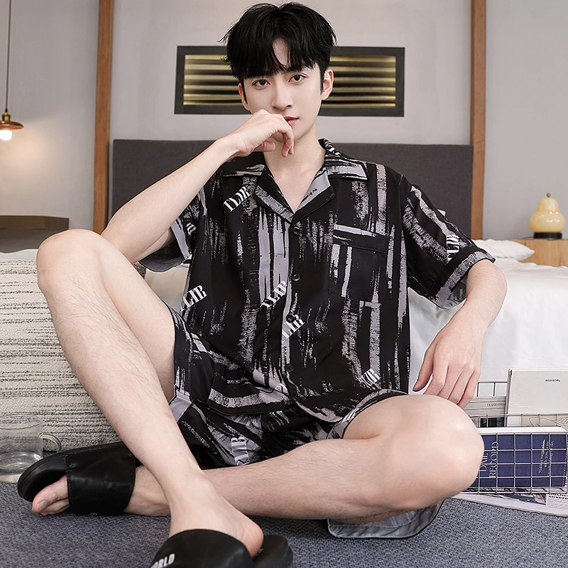 睡衣男夏季冰丝短袖短裤轻奢男款2025新款宽松可外穿家居服套装