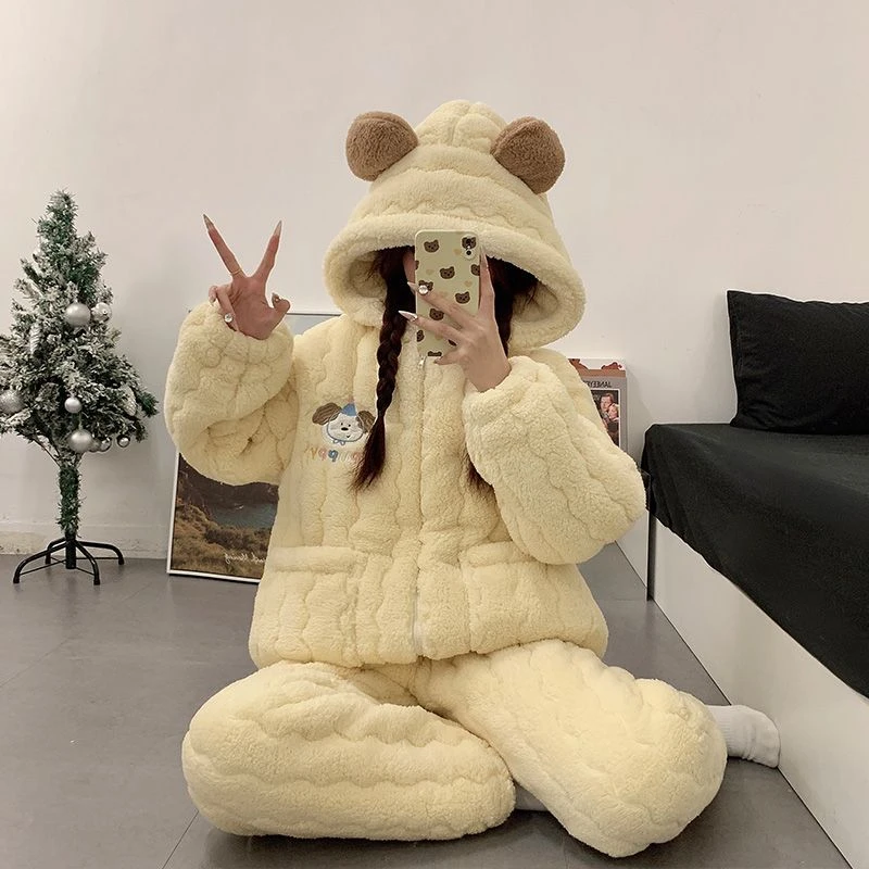 珊瑚绒睡衣女秋冬新款保暖三层夹棉加厚可外穿连帽学生家居服套装