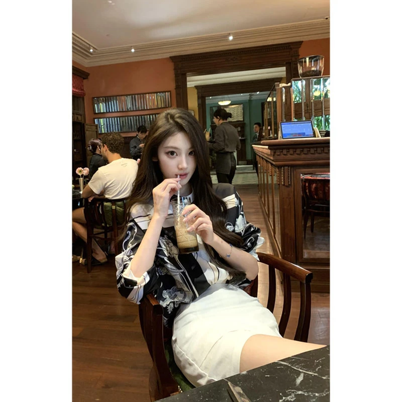 2025夏季新款ins气质御姐印花缎面防晒衬衫女休闲上衣配包臀短裙