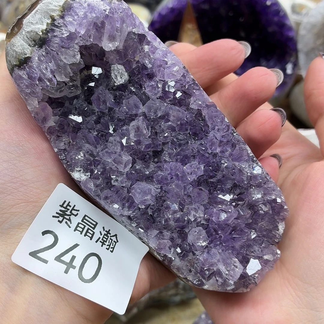 水晶未镶嵌大型摆件（非配饰）