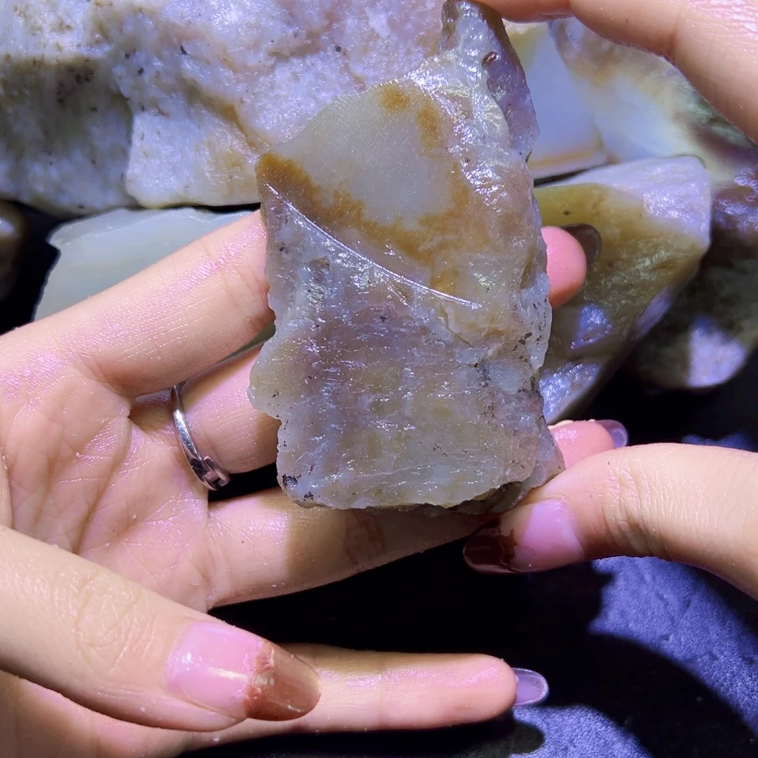 和田玉（糖玉）未镶嵌珠宝半成品