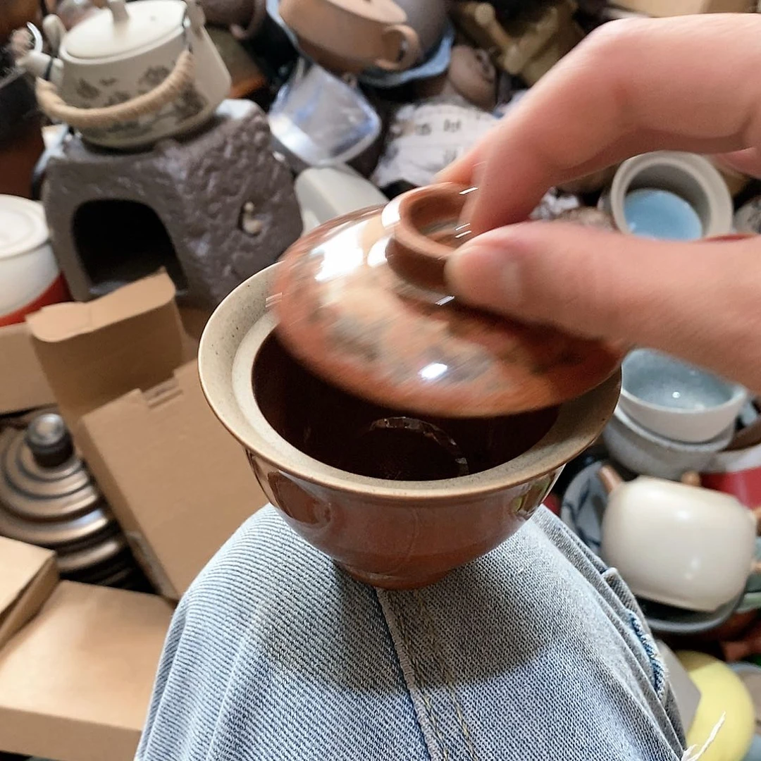 瓷片荷花的小秘密是否还有那么一点