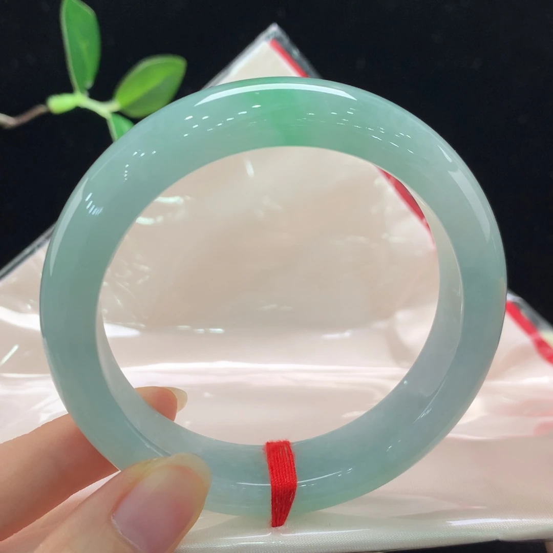 翡翠手镯未镶嵌111-1253