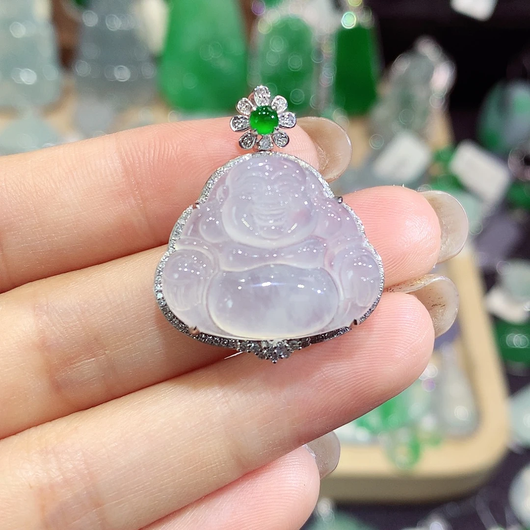 翡翠18K金镶嵌颈饰佛