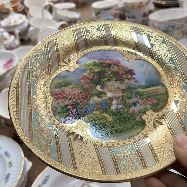 凡间陶瓷有限公司