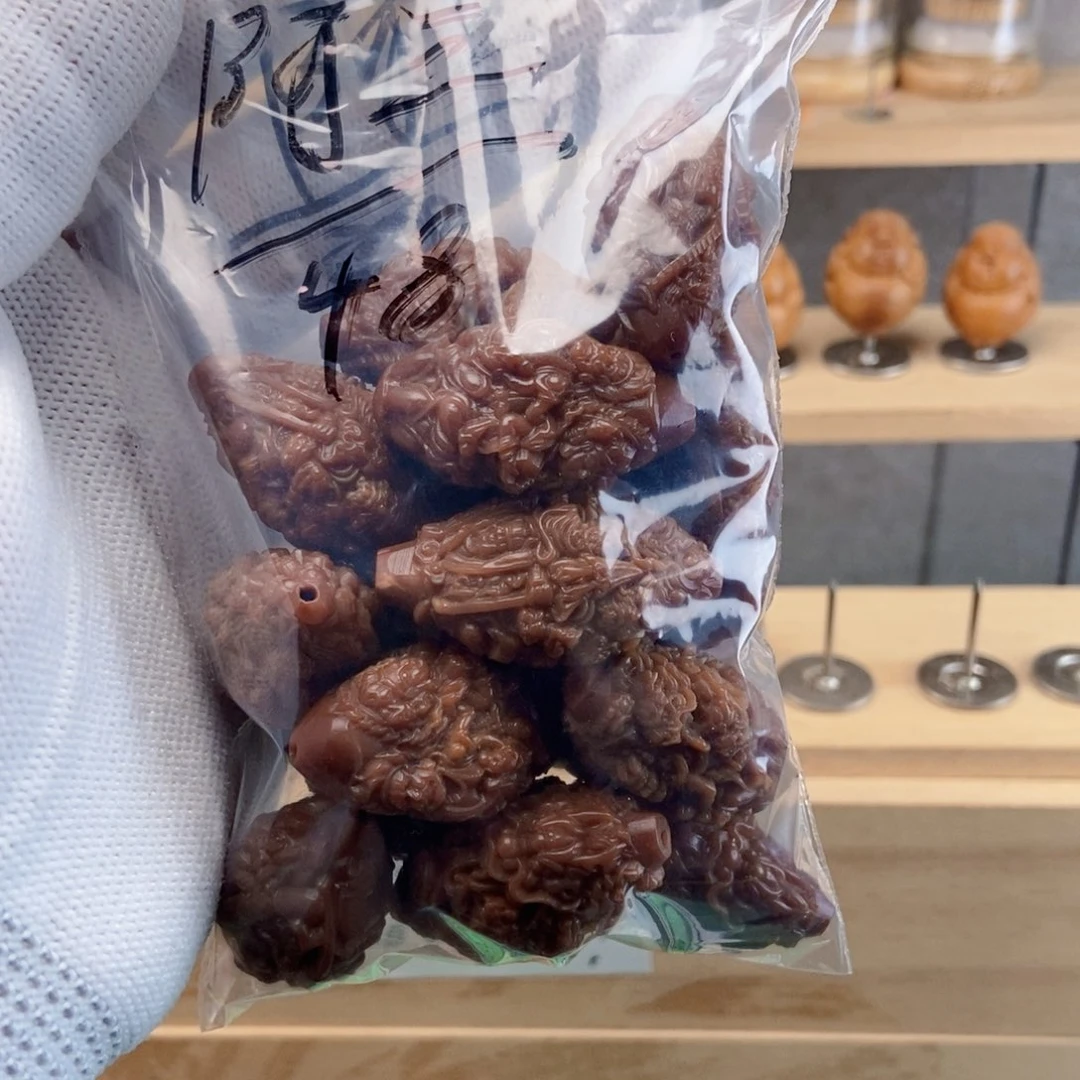 【闪购商品】吊坠橄榄核啊*橄榄核三