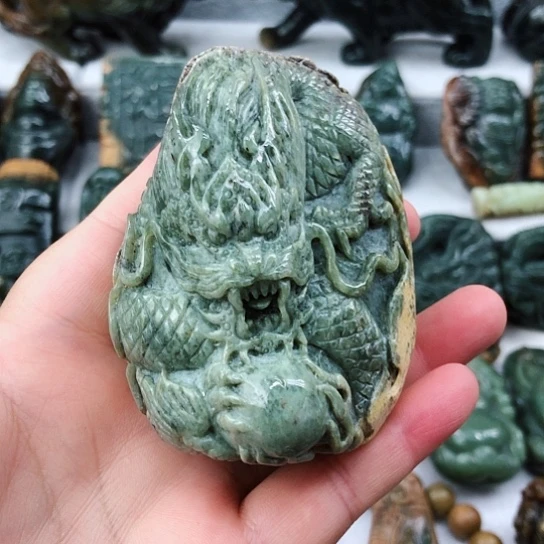 岫岩河磨玉（透闪石质玉）未镶嵌把件