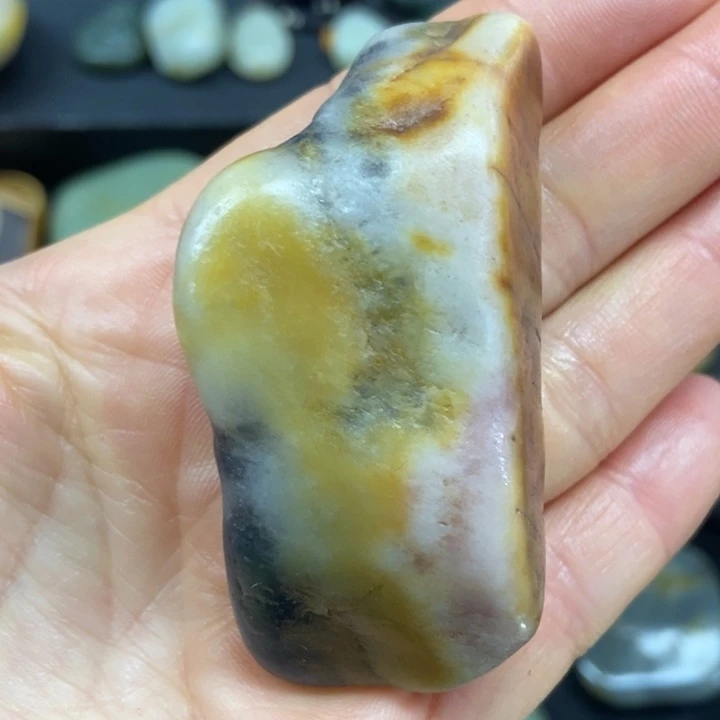 和田玉（子料）未镶嵌挂件