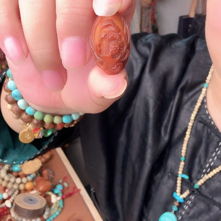 *****南红玛瑙未镶嵌颈饰