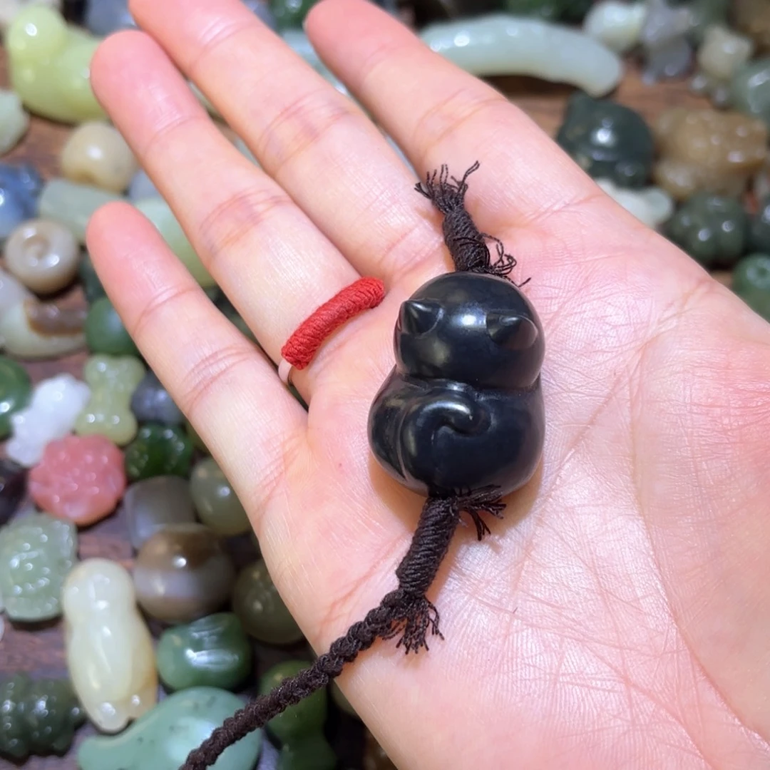 ***和田玉未镶嵌珠宝半成品