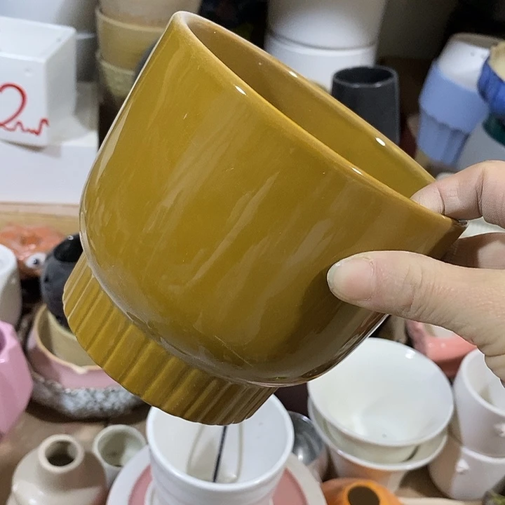 摆件陶陶盆有孔 瑕疵介意勿拍