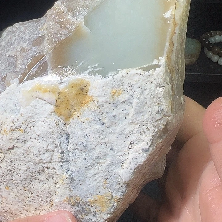 和田玉（糖玉）未镶嵌车挂