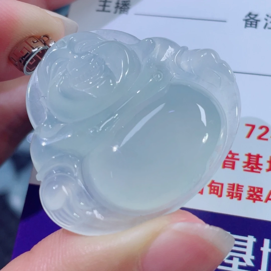 翡翠颈饰18K金镶嵌佛公