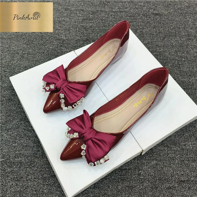 PinkAvril平底年2025秋季平跟鞋浅口瓢鞋女新款红色尖头淑女软底