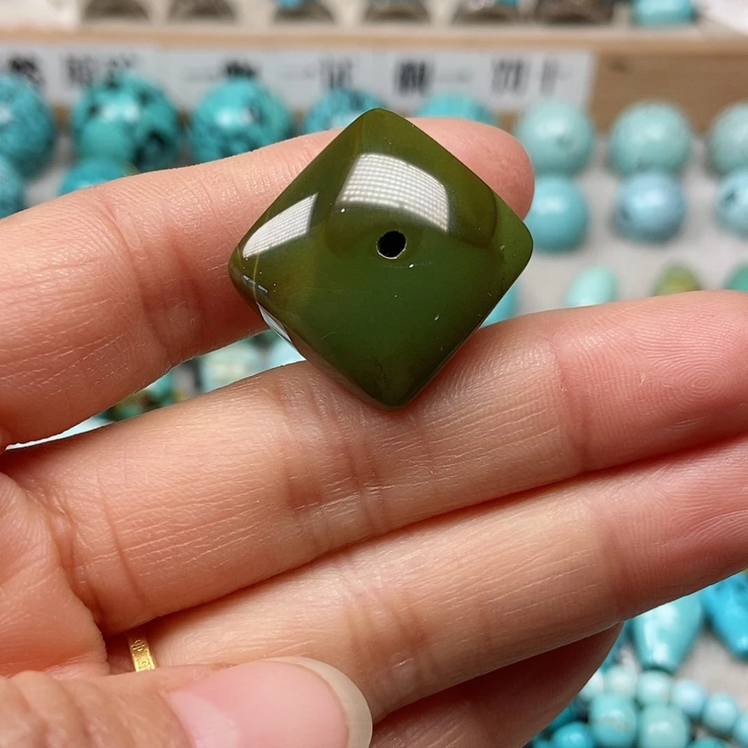 未镶嵌绿松石珠宝半成品