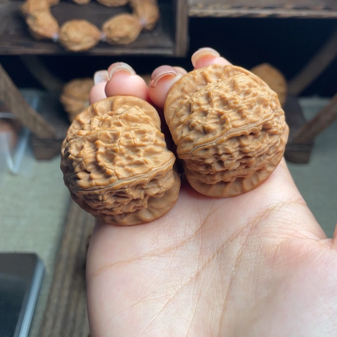 吊坠文玩核桃新果头货白狮子41 全品白茬