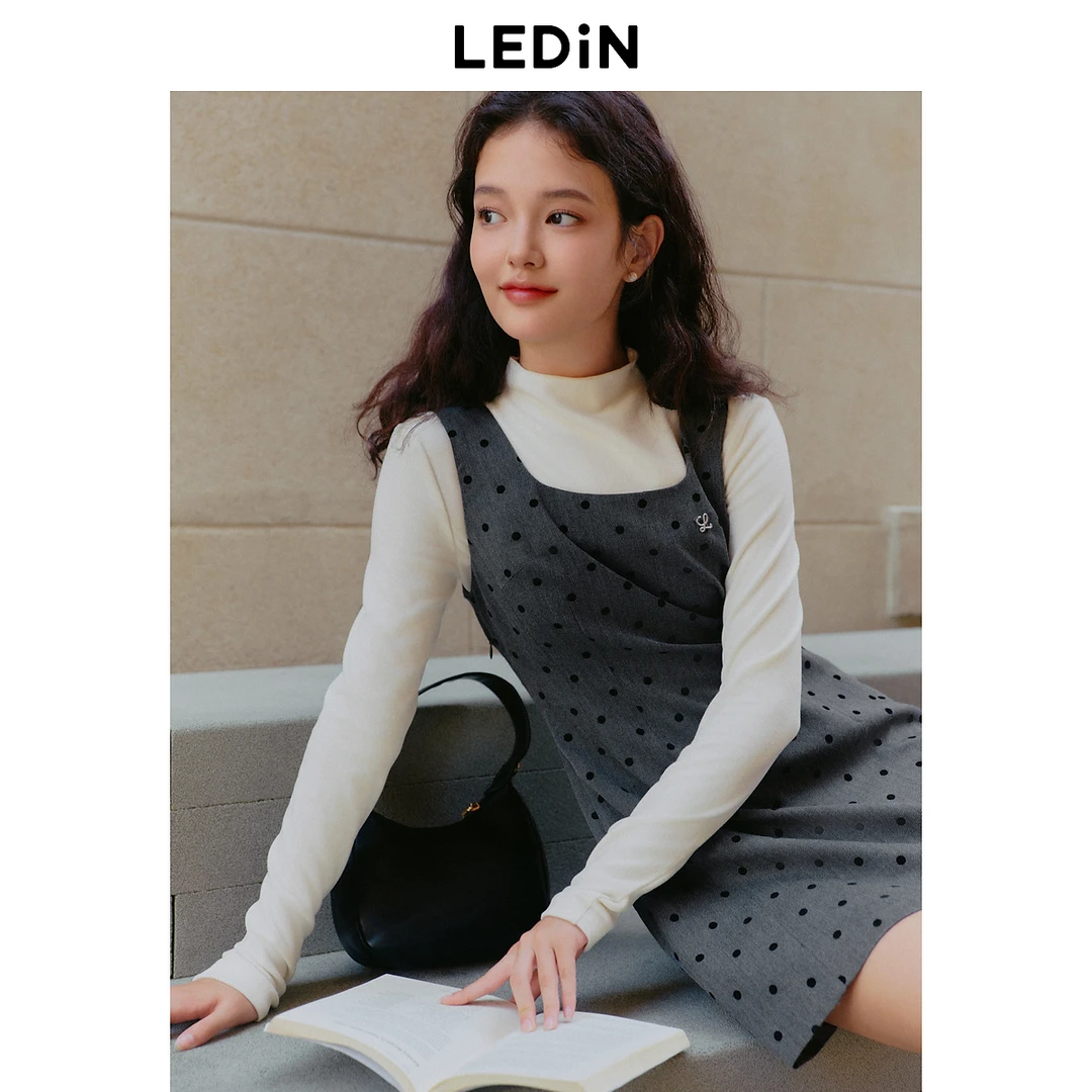 乐町假两件拼接连衣裙1890