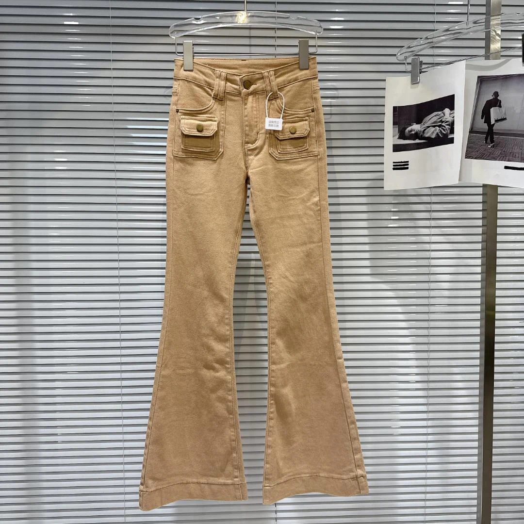 辣妹2025秋季卡其色网红同款工装口袋设计修身显瘦微喇裤牛仔裤女