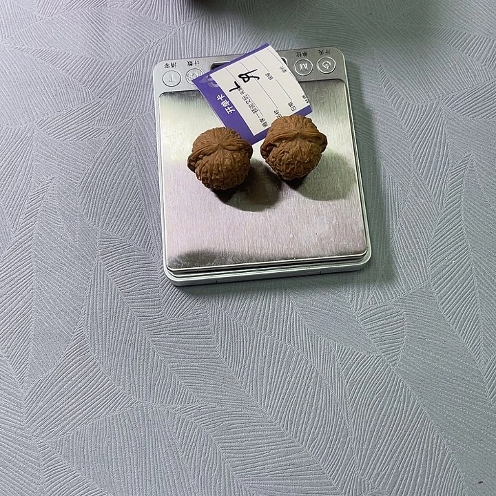 文玩核桃把件玉麒麟33