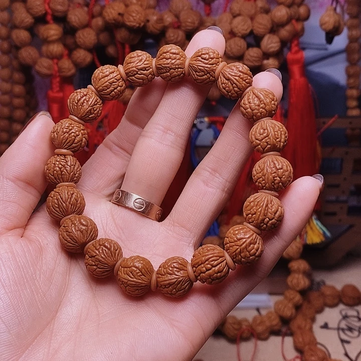 桃核吊坠龙纹桃枭