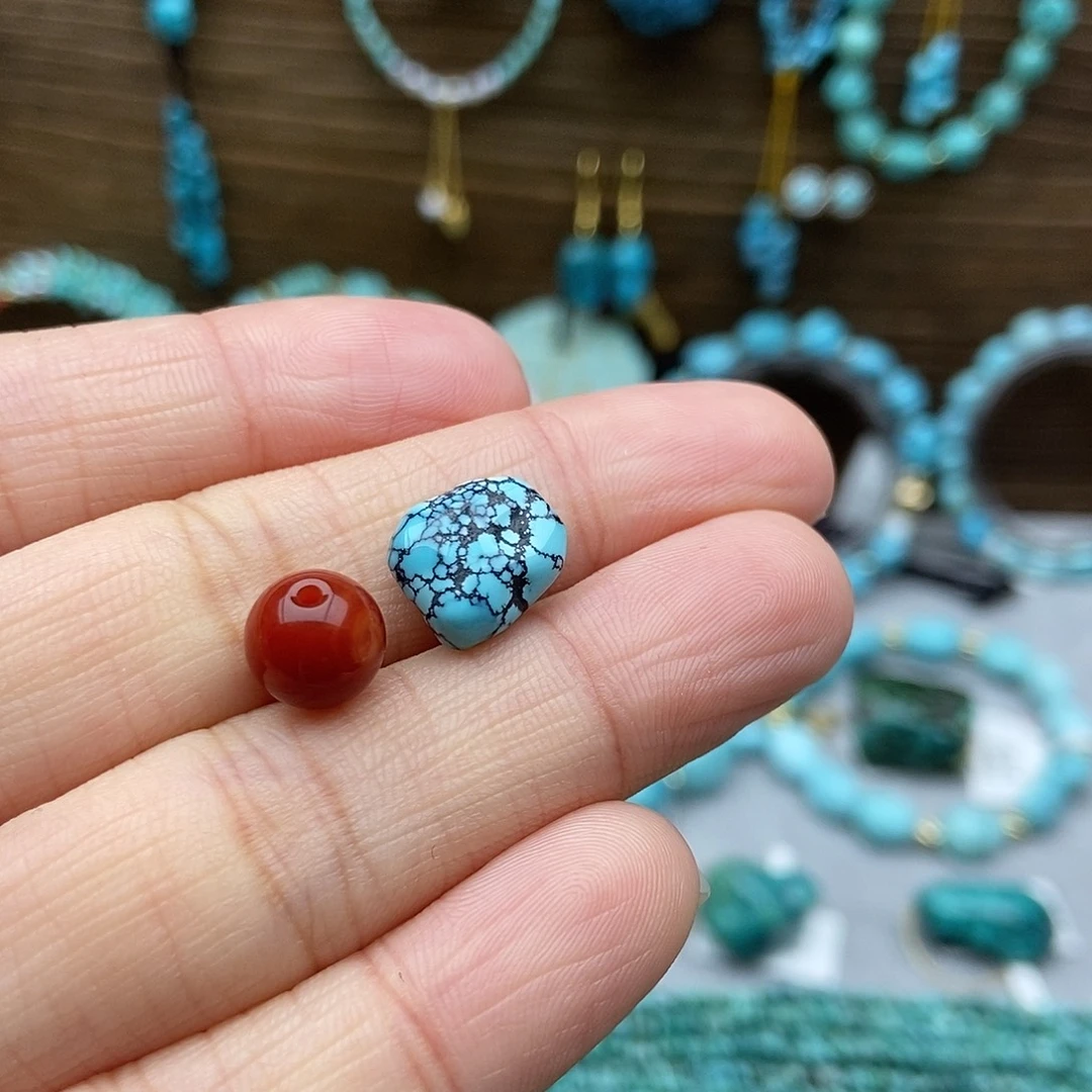 南红玛瑙未镶嵌随型豆子