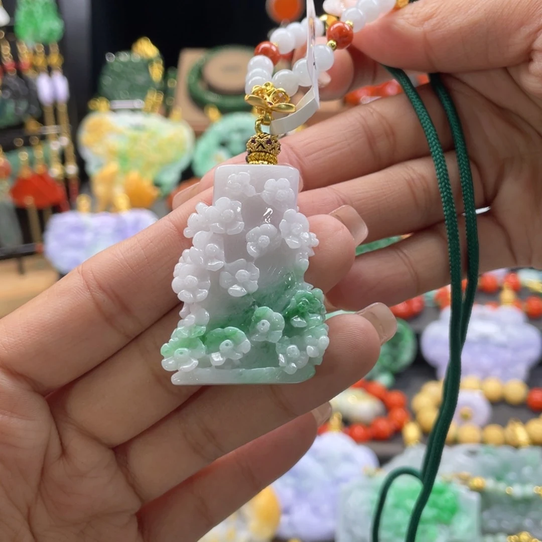 翡翠颈饰未镶嵌代编织