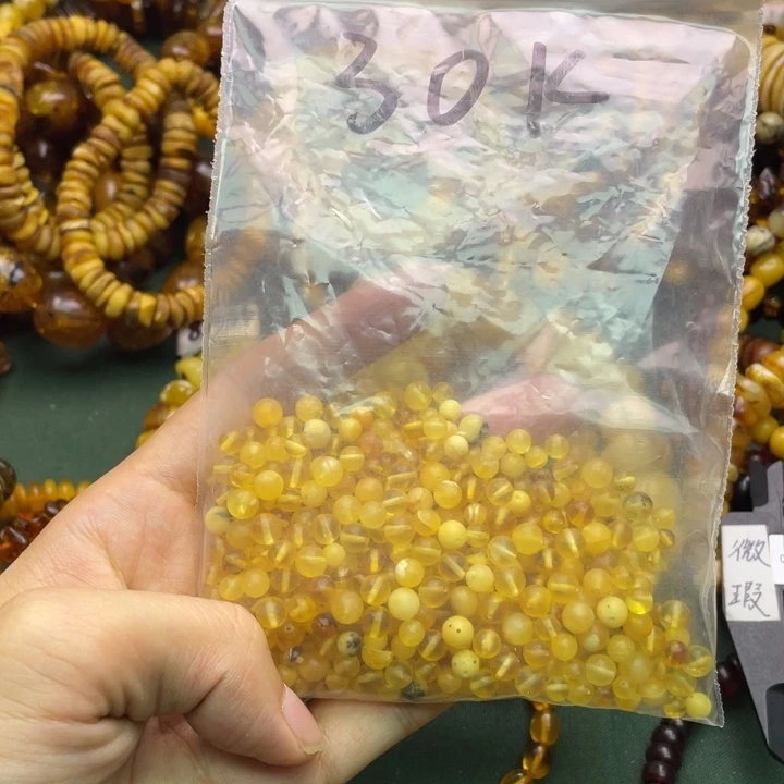 琥珀未镶嵌珠宝奇石