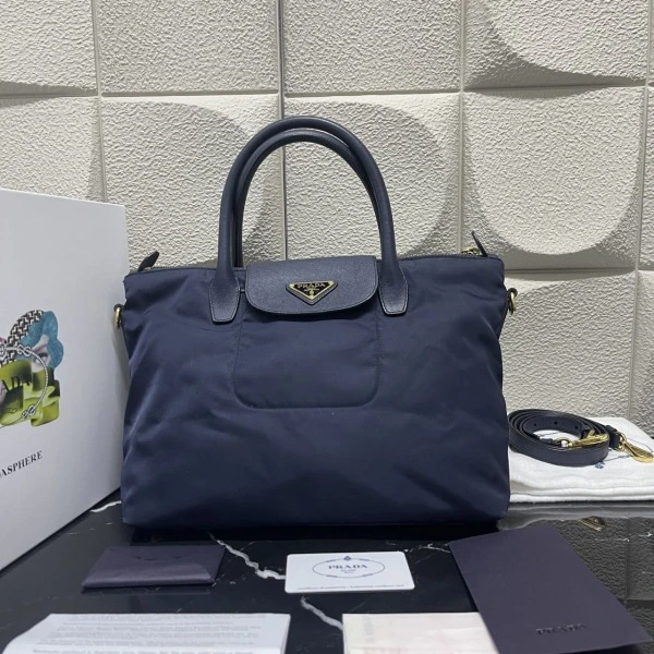 95新/普拉达/橙子精选/250118CZ0012