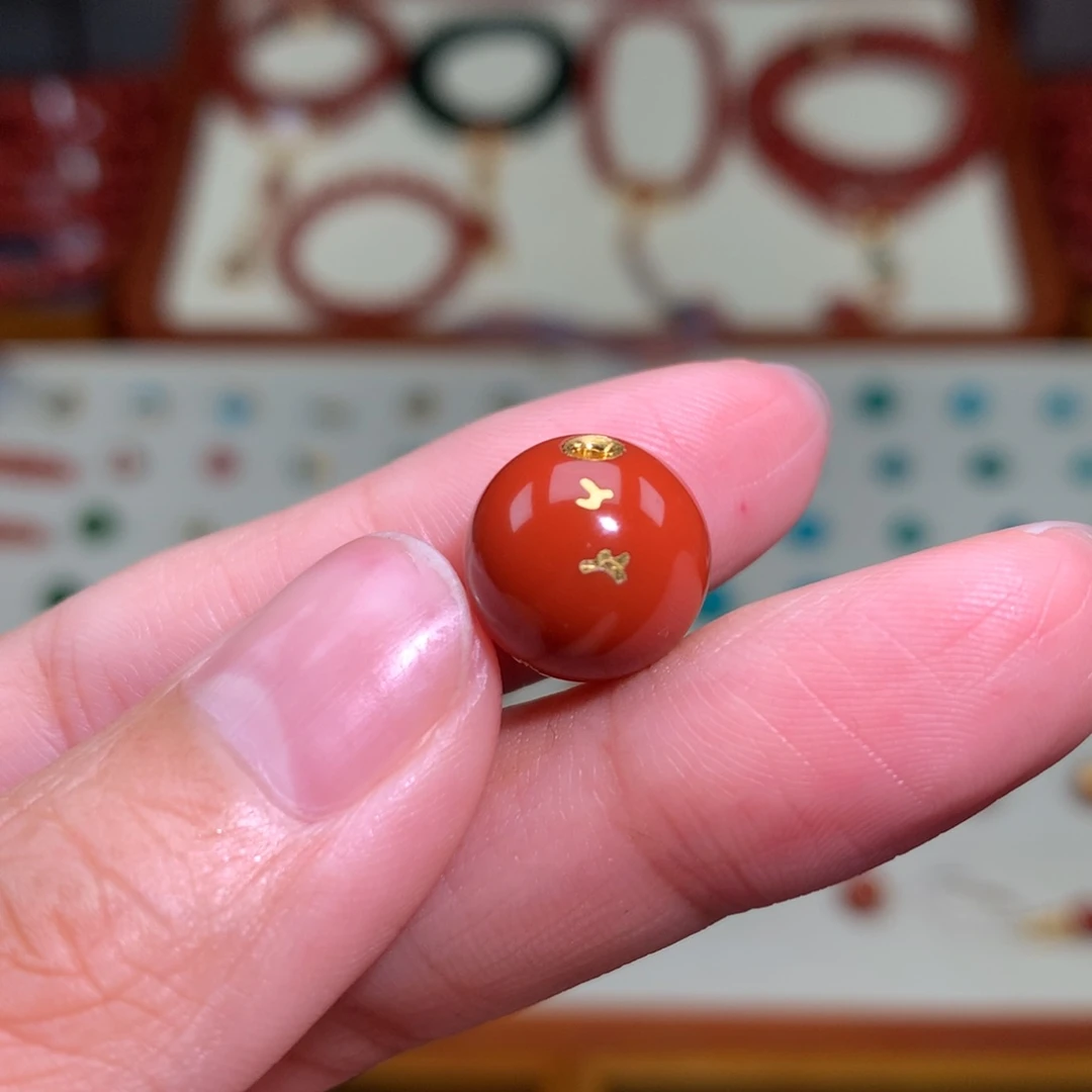 南红玛瑙颈饰未镶嵌